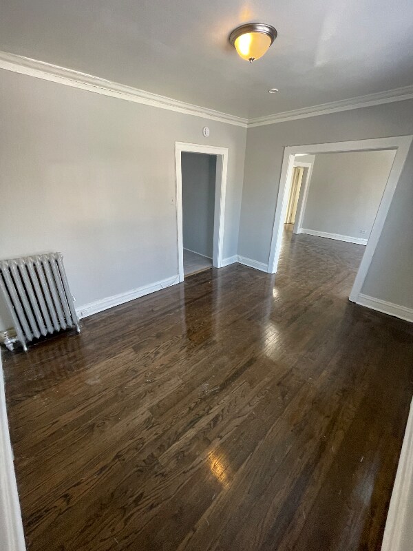 Foto del edificio - 1236 W 83rd St