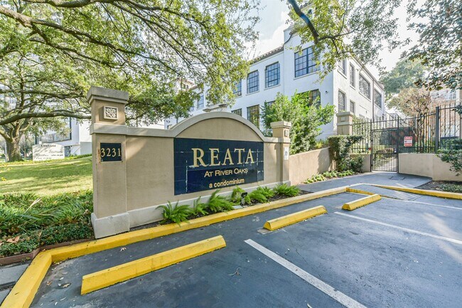 Foto del edificio - 3231 Allen Pkwy