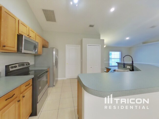 Foto del edificio - 231 Debary Dr