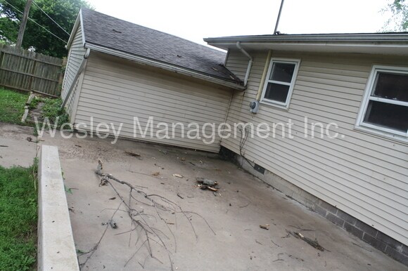 Foto del edificio - 1223 Mound Dr