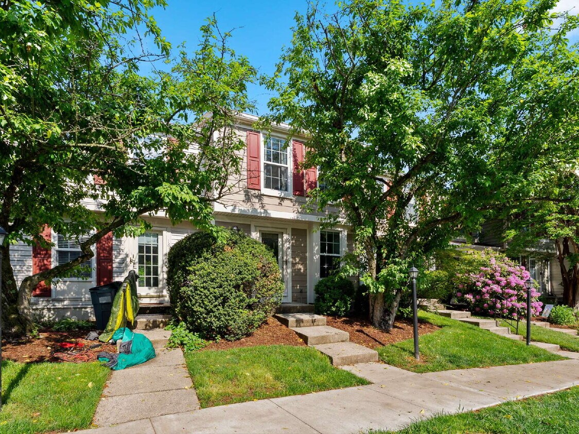 Foto principal - 1636 Fieldthorn Dr
