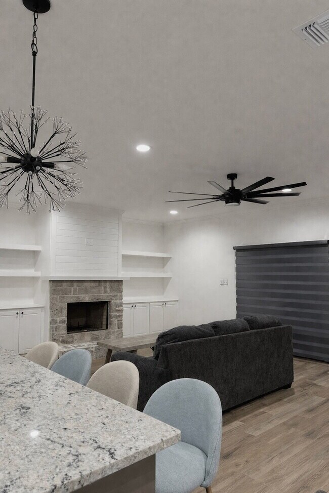 Foto del edificio - Custom 2023 Parade of Homes Residence