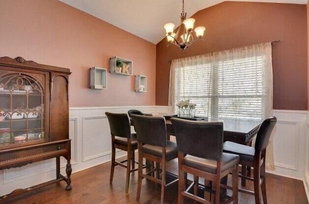 Building Photo - 8774 Crenshaw Dr