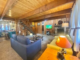 Photo of 422 Riverside Ave, Big Bear, CA 92314