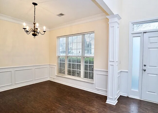 Foto del edificio - 526 Laurel Meadows Pkwy