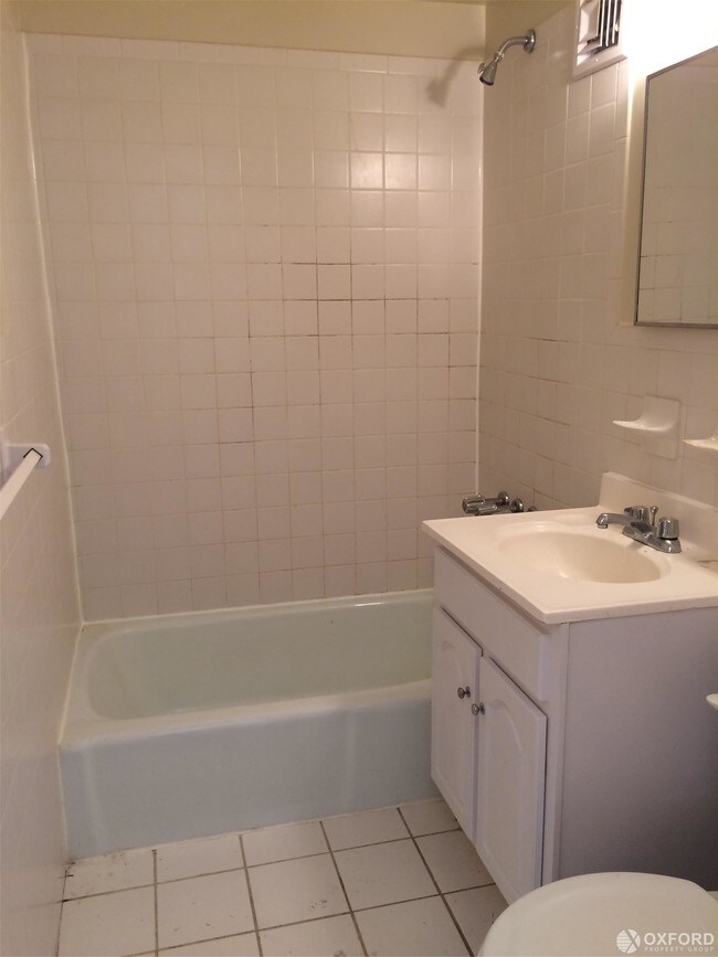 Foto del edificio - 239 E 84th St