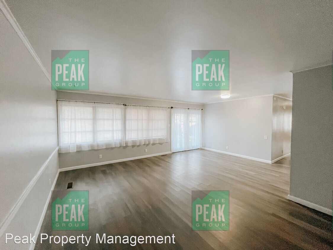 Foto principal - 3 br, 2 bath House - 2701 Stillwell Dr