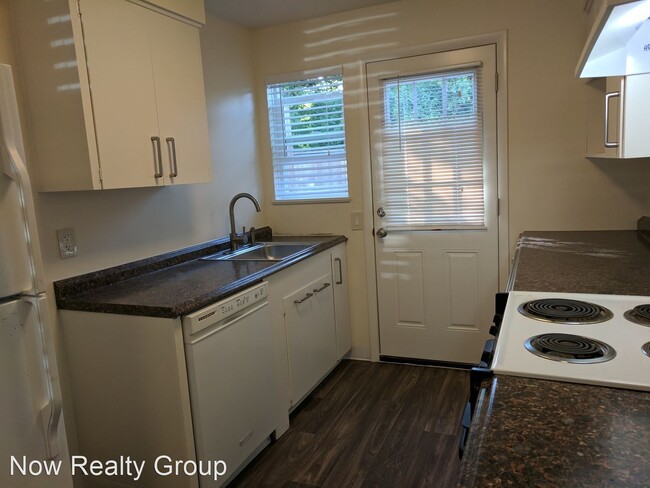Foto del edificio - 7375-7405 SW Scholls Ferry Rd