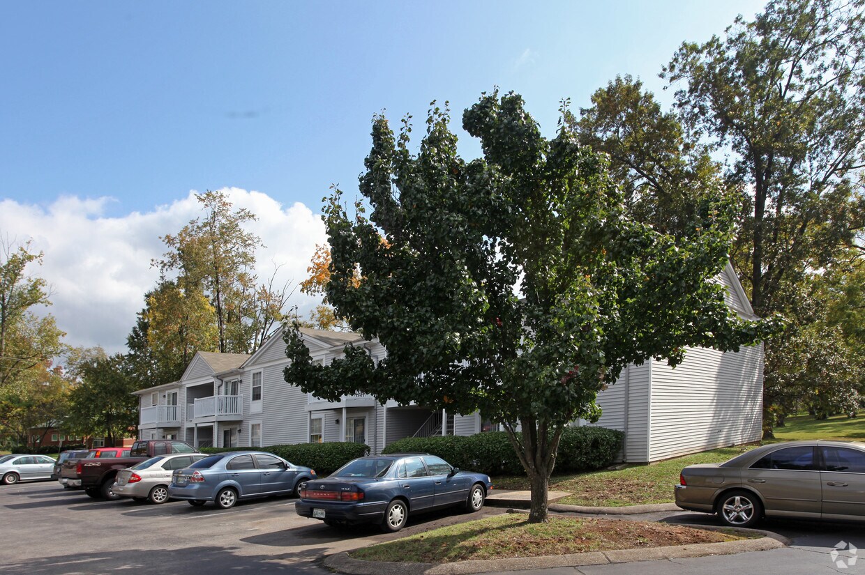 Foto del edificio - Stuart Hall Apartments