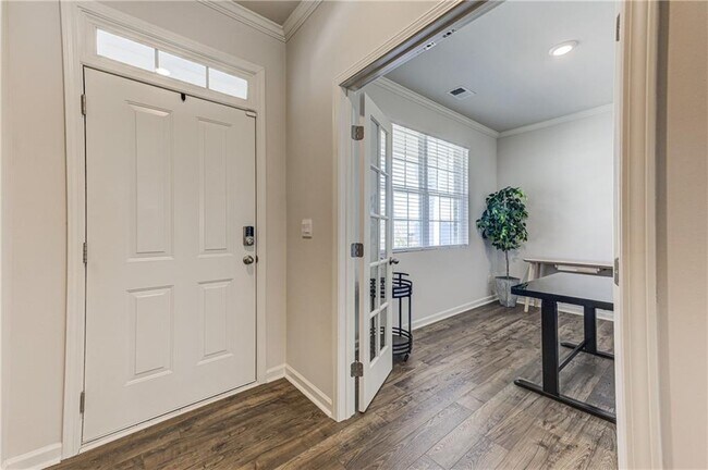 Foto del edificio - 3154 Ellenton Dr