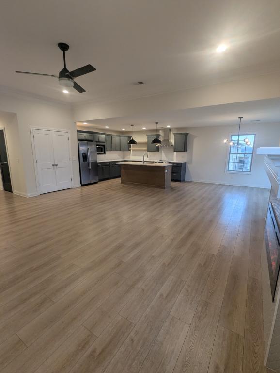 Building Photo - 651 Four Winds Dr