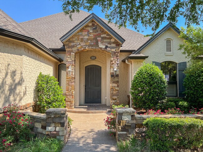 Foto del edificio - 4919 Quail Springs Dr