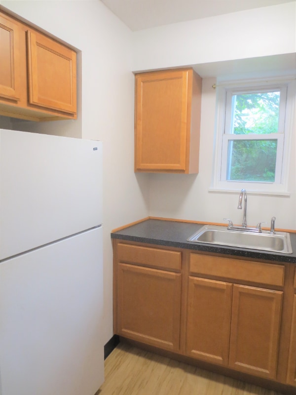 Photo - 5704 Darlington Rd Apartment