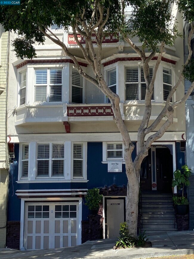 Building Photo - 1630 Hyde St