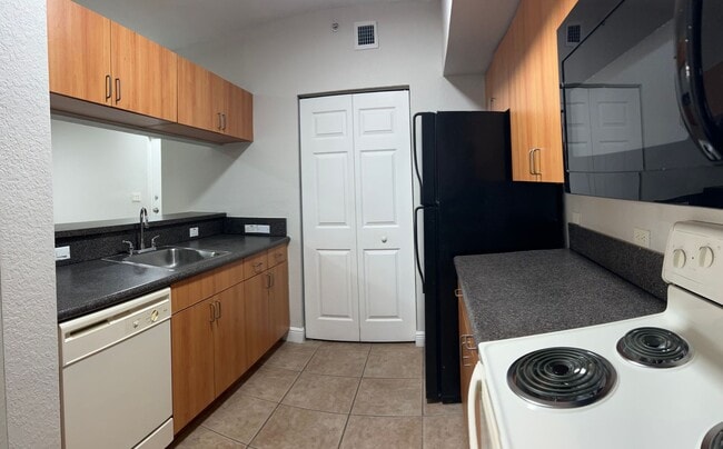 Photo - *Special: up to 2 months FREE + $75 app cr... Apartment