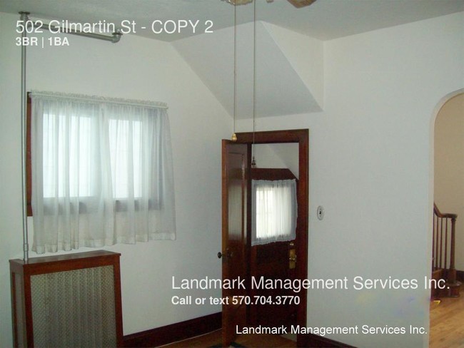 Building Photo - 502 Gilmartin St