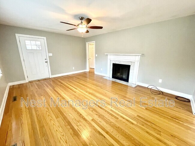 Foto del edificio - 1430 Pine Valley Loop