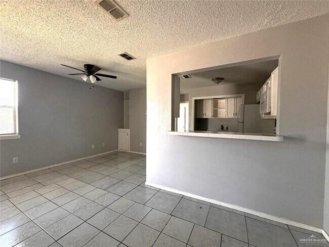 Foto del edificio - 7 N 11th St