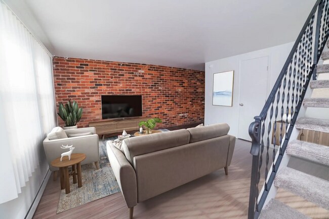 Building Photo - Brookville Townhomes