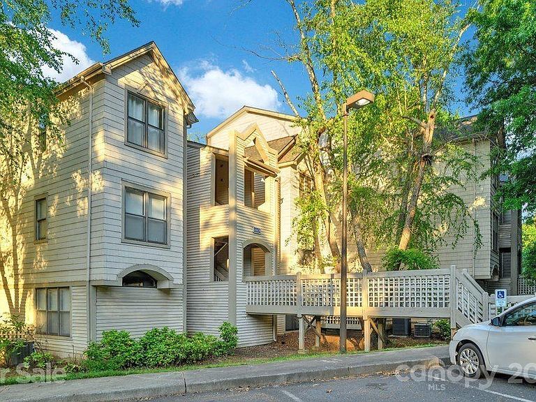 18809 Nautical Dr, Cornelius, NC 28031 Townhome Rentals in Cornelius NC