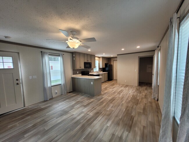 Foto del edificio - 343 Stratford Ct