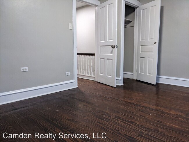 Building Photo - 3 br, 1 bath House - 216 Parker Ave