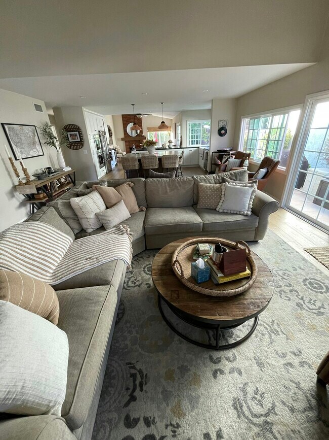 Foto del edificio - 48 Red Rock