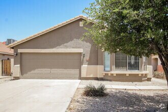 Building Photo - 1302 E Vernoa St