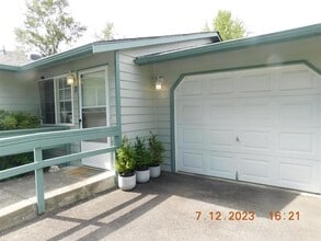 Building Photo - 1508 N Waugh Rd