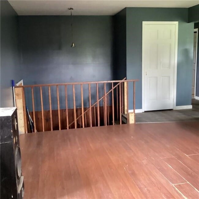 Building Photo - 117 Wrench Ln