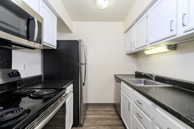 Foto del edificio - Southfield Apartments