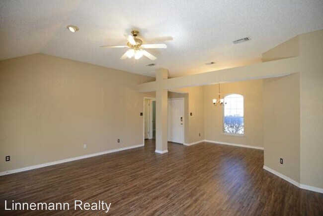 Building Photo - 3 br, 2 bath House - 1708 Clairidge Avenue