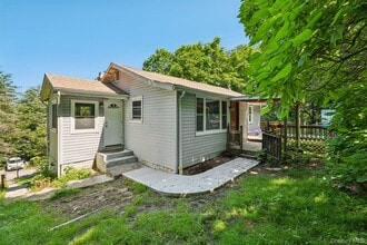 Building Photo - 1 Whippoorwill Trail