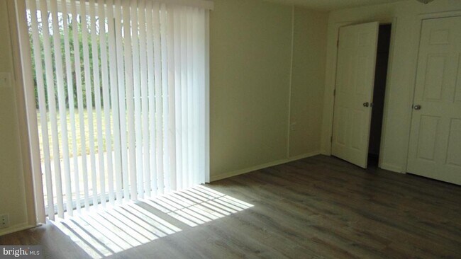 Foto del edificio - 25 Brucester Bridge Ct