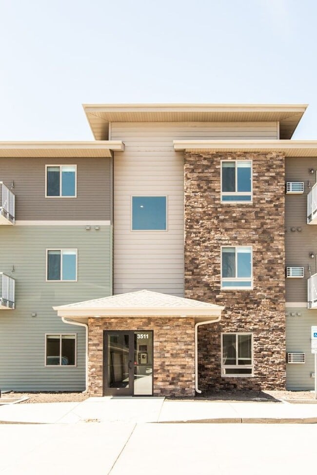 Interior Photo - Dwell at Lakewood