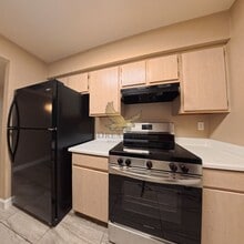 Building Photo - 8101 W Flamingo Rd