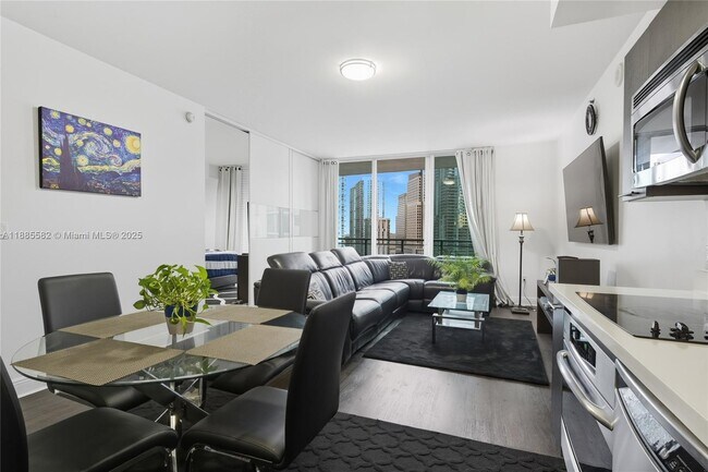 Foto del edificio - 90 SW 3rd St