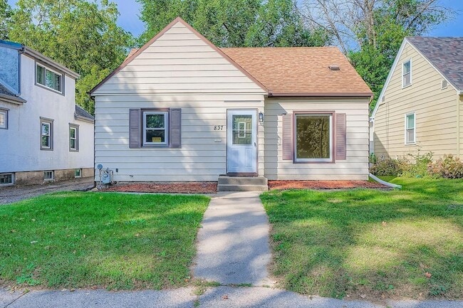 Foto del edificio - 837 Bidwell St