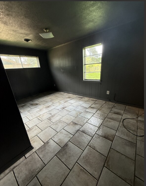 Foto del edificio - 3061 Moore Ave