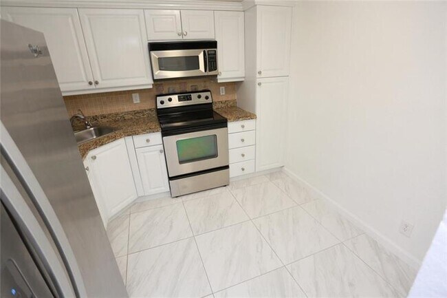 Foto del edificio - 2515 NW 49th Terrace