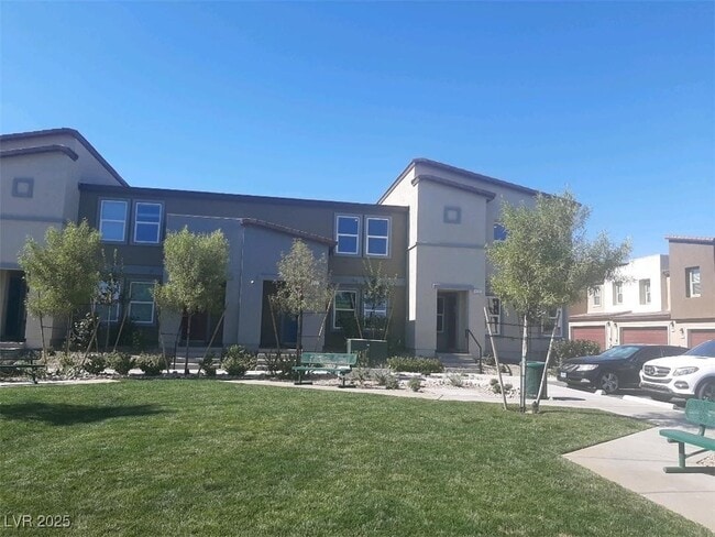 Building Photo - 9114 Hitmaker St