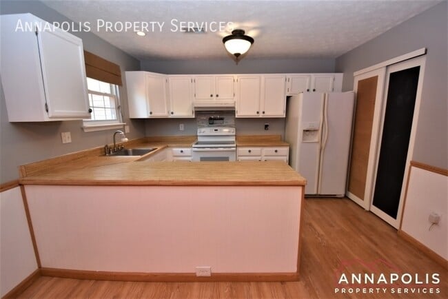 Building Photo - 355 Rambling Ridge Ct