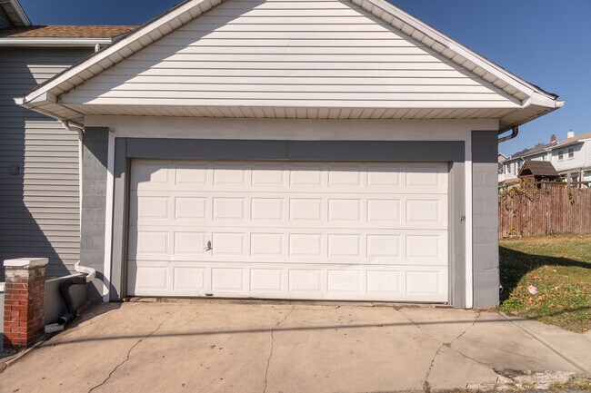 Foto del edificio - 1005 Railroad St