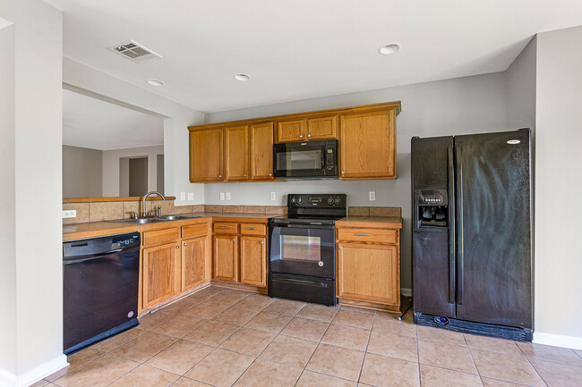Building Photo - 13551 Rose Drive