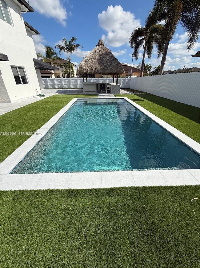 Foto del edificio - 15624 SW 20th St