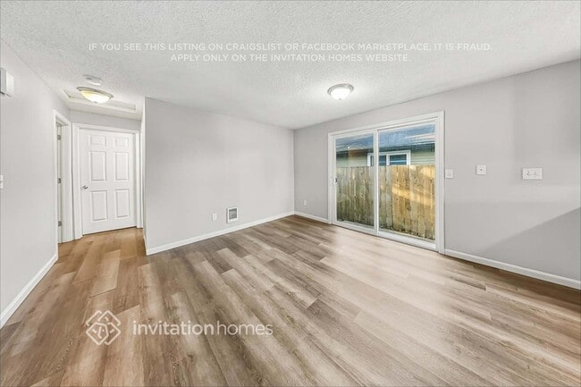 Foto del edificio - 12428 42nd Ave NE