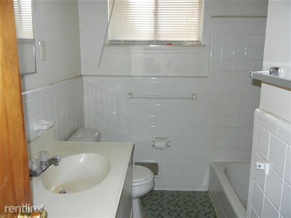Building Photo - 24919 S Sylbert Dr