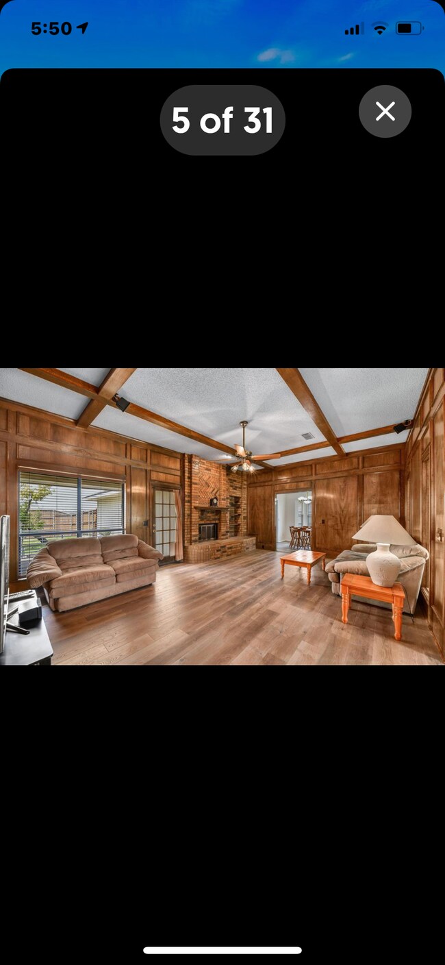 Building Photo - 211 Sycamore Creek Rd