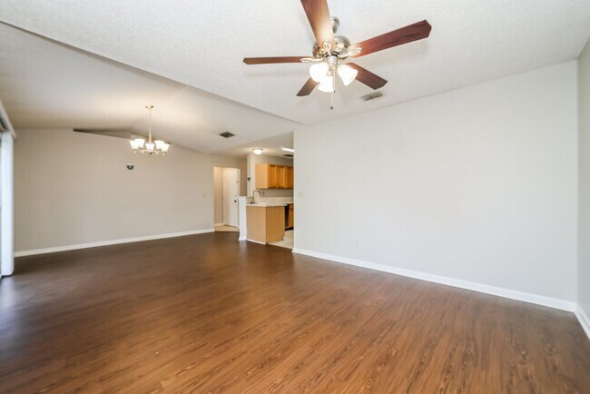 Building Photo - 2632 McCormick Woods Ct