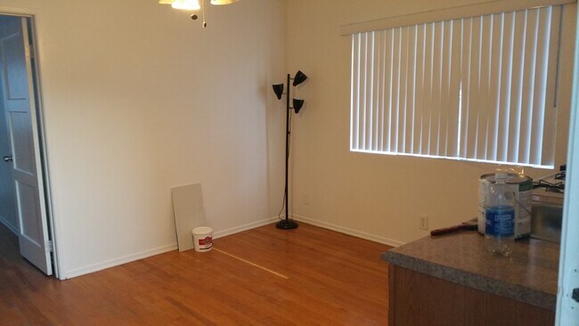 Building Photo - 9327 Maryknoll Ave